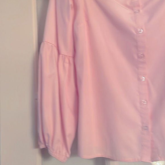 After Market Off Shoulder Blouse - Picture 6 of 8